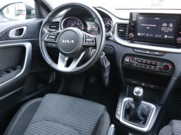 Kia Ceed III Kombi Facelifting 1.5 T-GDI 160KM 2022 Kia Ceed 1.5 T-GDI, Salon Polska, 1. Właściciel, zdjęcie 6