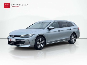 Volkswagen Passat B8 Variant Facelifting 1.5 TSI EVO 150KM 2024 Volkswagen Passat 1.5 eTSI 150KM Business SerwisASO Hak Kamera360 Virtual