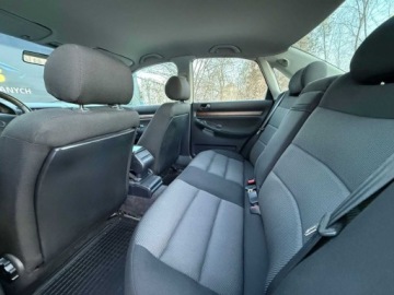 Audi A4 B5 Sedan 1.8 20V Turbo 150KM 1995 Audi A4 Limousine Audi A4 B5 1.8t AEB SUPER STAN DLUGIE OPLATY Zamiana, zdjęcie 7