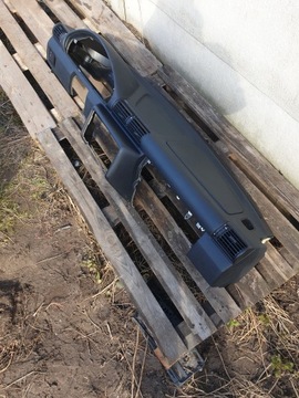 Компактная консоль приборной панели BMW e36