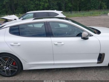Kia Stinger 2023 Kia Stinger GT2 2023 3.3l 3.3 Benzyna 368KM, zdjęcie 6