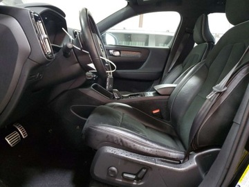 Volvo XC40 Crossover 2.0 T5 247KM 2020 Volvo XC 40 T5 R-Design 2020 2.0l 2.0 Benzyna 248KM, zdjęcie 8