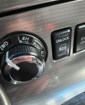 Nissan Navara III Double Cab Facelifting 2.5D 190KM 2011 Nissan Navara Swiezo sprowadzony , zarejestrowany, ubezpieczony. Zaprasz, zdjęcie 17