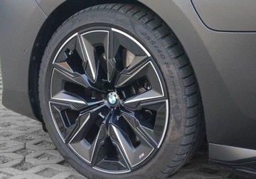 BMW Seria 7 G70 Sedan Plug-In 3.0 50e 489KM 2024 BMW Seria 7 M760e Phev xDrive M Sport Dostawa pod dom w cenie Dealer BMW B, zdjęcie 6