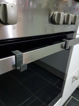 Wieszak Uchwyt na rękawice ręcznik do piekarnika