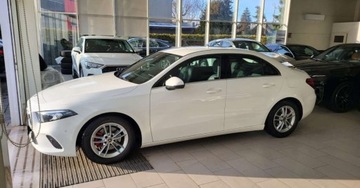Mercedes Klasa A W177/V177 Hatchback 1.5 180d 116KM 2020 Mercedes-Benz Klasa A Salon Polska bezypadkowy superoszczedny 1.5 Diesel