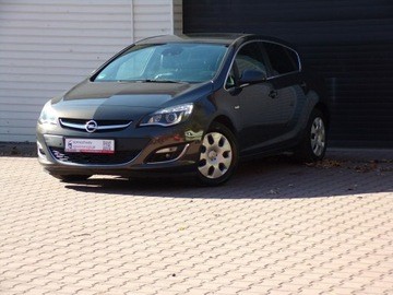 Opel Astra J GTC 1.4 Turbo ECOTEC 140KM 2014 Opel Astra FUUL OPCJA COSMO I WŁAŚĆ 2014R, zdjęcie 7