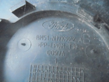 Задний бампер Форд Фокус МК3 Универсал