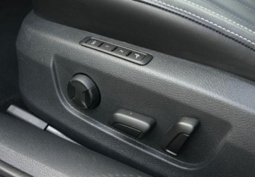 Skoda Superb III Kombi Facelifting 2.0 TDI SCR 200KM 2024 Skoda Superb LaurinKlement, Hak, CANTON, ACC, DCC, GPS, Fotel z pamiecia i, zdjęcie 37