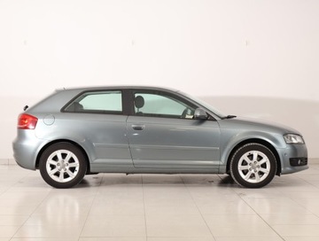 Audi A3 8P Hatchback 3d 1.4 TFSI 125KM 2009 Audi A3 1.4 TFSI, Xenon, Klima, Klimatronic, zdjęcie 5