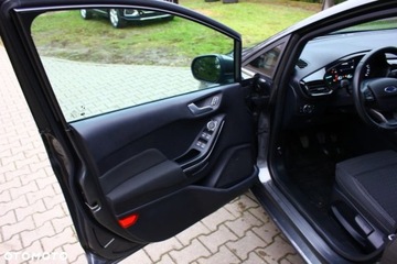 Ford Fiesta VIII Hatchback 5d 1.1 75KM 2020 Ford Fiesta Ford Fiesta 1.1 Titanium ASS 1.1 Benzyna 75KM, zdjęcie 31