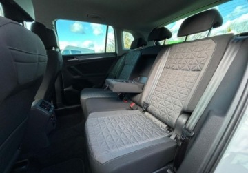 Volkswagen Tiguan II SUV 1.5 TSI EVO 150KM 2020 Volkswagen Tiguan Life, ACC, 3 strefowa klimatyzacja, Bezwypadkowy, Salon, zdjęcie 17