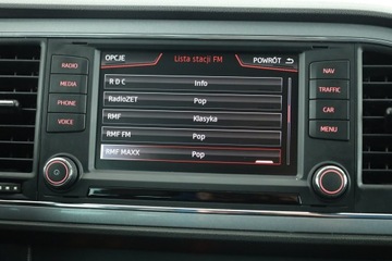 Seat Leon III ST 2.0 TDI CR 150KM 2016 Seat Leon 2.0 TDI, DSG, Skóra, Navi, Klima, zdjęcie 8