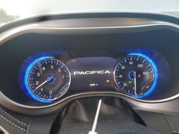 Chrysler Pacifica II 2021 Chrysler Pacifica 2021r., Touring, 3.6L, od ubezpieczalni 3.6 Benzyna 291KM, zdjęcie 8