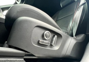 Land Rover Discovery Sport 2020 Land Rover Discovery Sport DISCOVERY SPORT 2.0 Si4 200 PS MHEV AWD Auto R-, zdjęcie 11