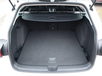 Volkswagen Golf VIII Variant 1.5 TSI 130KM 2022 VW Golf 1.5 TSI, Salon Polska, 1. Właściciel, zdjęcie 13