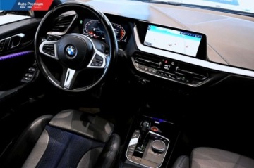 BMW Seria 1 F40 2021 BMW Seria 1 118iFV23LED Fog lightsWysoki polysk Shadow-Line 1.5 136KM, zdjęcie 15