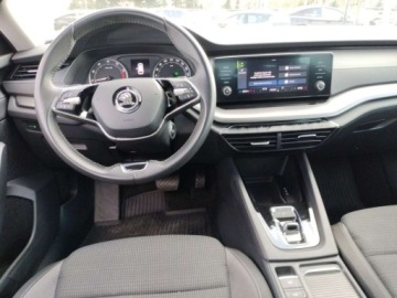 Skoda Octavia IV Liftback 1.5 TSI EVO 150KM 2022 Skoda Octavia 1.5 Benzyna 150KM, zdjęcie 14