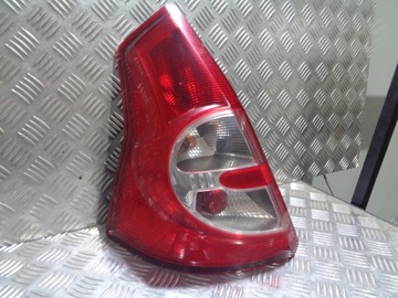 DACIA SANDERO I LAMPA LEWA TYŁ EUROPA