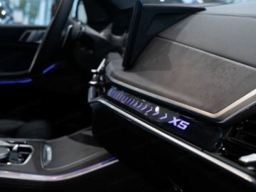 BMW X5 G05 SUV Facelifting 3.0 30d 298KM 2026 BMW X5 xDrive30d Sport Suv 3.0 (298KM) 2026, zdjęcie 9