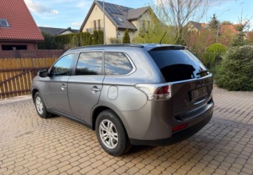 Mitsubishi Outlander III 2013 Mitsubishi Outlander Outlander 2.3 D 150 KM zadbany pozadny woz 2.3, zdjęcie 6