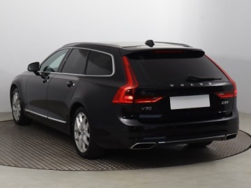 Volvo V90 II Kombi 2.0 D5 235KM 2016 Volvo V90 D5 AWD, 231 KM, 4X4, Automat, Skóra, zdjęcie 3