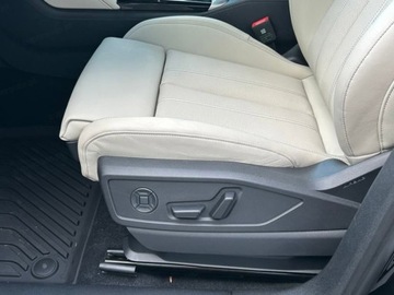 Audi Q5 II SUV Facelifting 2.0 40 TDI 204KM 2025 AUDI Q5 TDI quattro S line Suv 2.0 204KM 2025, zdjęcie 4