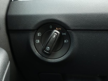 Skoda Octavia III Liftback Facelifting 1.5 TSI ACT 150KM 2019 Skoda Octavia 1.5 TSI, Salon Polska, Klima, zdjęcie 15