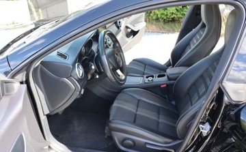 Mercedes CLA C117 Shooting Brake Facelifting 2.1 220 d 177KM 2017 Mercedes-Benz CLA NAVI, Czujniki, Tempomat, Grzane Fotele, Multifunkcja, Z, zdjęcie 6