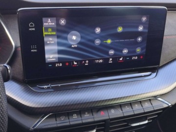 Skoda Octavia IV RS Kombi 2.0 TDI SCR 200KM 2022 Skoda Octavia RS Head-up DSG VAT23 Bogata wersja 2.0 Diesel 200KM, zdjęcie 22