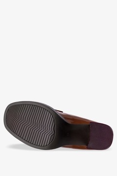 ЛЕГКИЕ ЛОФЕРЫ ЖЕНСКИЕ С ЗОЛОТОЙ ПРЯЖКОЙ, МЯГКОЙ ВСТАВКОЙ, размер 39