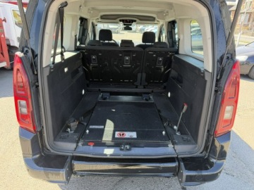 Opel Combo E Kombivan 1.5 Diesel 131KM 2020 Opel Combo Life Niepełnosprawnych inwalida, zdjęcie 7