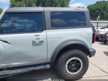 Ford 2023 Ford Bronco 2023 Ford Bronco Base 2 Door Advanced 4x4 2.3 Benzyna 275KM, zdjęcie 4