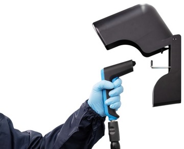 Отделение для хранения пистолета для нейтрализации зарядов на окрашиваемых элементах