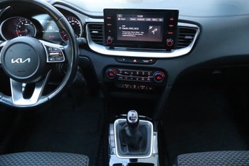 Kia Ceed III Kombi Facelifting 1.5 T-GDI 160KM 2022 Kia Ceed 1.5 T-GDI, Salon Polska, 1. Właściciel, zdjęcie 11