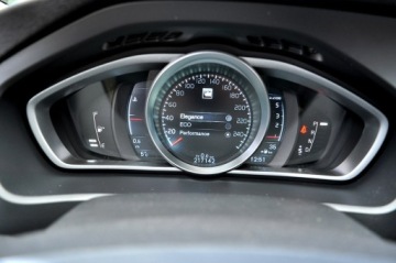 Volvo V40 II Hatchback 1.6 D2 115KM 2014 Volvo V40 1,6 HDi 115Km Automat Ledy Digital Navi, zdjęcie 25