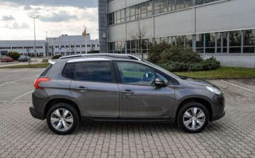 Peugeot 2008 I SUV 1.2 PureTech 110KM 2015 Peugeot 2008 2015 r. 1.2 Benzyna 110KM, zdjęcie 4