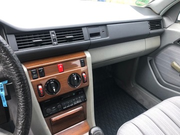 Mercedes W124 Sedan 2.0 105KM 1987 MERCEDES 124 200 OD NOWOŚCI W JEDNYCH RĘKACH 97 TYS PRZEBIEGU REZERWACJA !!, zdjęcie 19