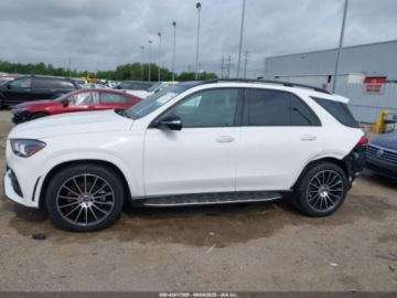 Mercedes GLE V167 2022 Mercedes-Benz GLE 350 4Matic 2022 2.0l 2.0 Benzyna 255KM, zdjęcie 2