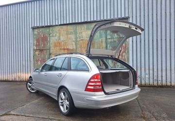 Mercedes Klasa C W203 Kombi T203 3.0 V6 (C 320 CDI) 224KM 2005 Mercedes-Benz Klasa C AVANGARDE Automat Skorzana Tapicerka Tempomat Szyber, zdjęcie 23