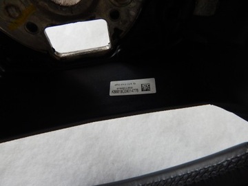 SKODA OCTAVIA II FACELIFT SUPERB - VOLANT KŮŽE ORIG. 3T0419091G