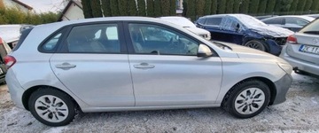 Hyundai i30 III Hatchback 1.4 MPI 100KM 2020 Hyundai i30 2020r, 1.4 LPG. Lekko uszkodzony tyl. Jezdzi. VAT 23 brutto., zdjęcie 14