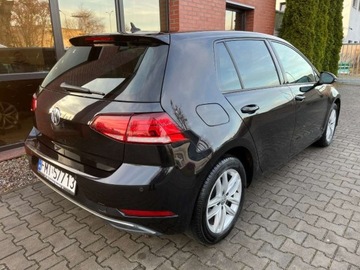 Volkswagen Golf VII Variant 2.0 TDI CR DPF BlueMotion Technology 150KM 2017 Volkswagen Golf 2.0 diesel 150 KM BEZWYPADKOWY 6 biegow zadbany zamia, zdjęcie 2