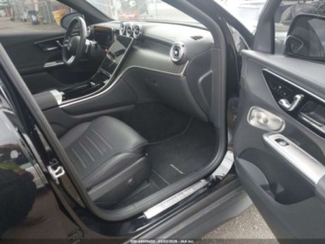 Mercedes GLC C254/X254 2025 Mercedes-Benz GLC 300 4Matic Coupe 2025 2.0 Benzyna 255KM, zdjęcie 10