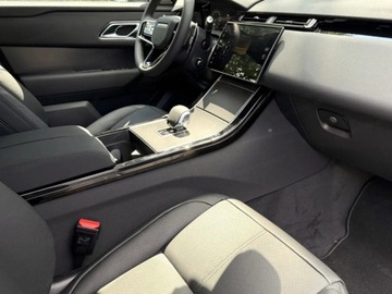 Land Rover Range Rover Velar SUV PHEV 2.0 404KM 2024 Range Rover Velar P400e Dynamic SE 2.0 (404KM) 2024, zdjęcie 4
