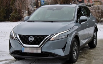Nissan Qashqai III Crossover 1.3 DIG-T MHEV 158KM 2023 Nissan Qashqai Automat Bezwypadkowy JAK NOWY 1.3 Benzyna 158KM, zdjęcie 4