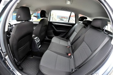 Skoda Octavia II Kombi Facelifting 1.6 TDI CR DPF 105KM 2013 Škoda Octavia Skoda Octavia 1.6 TDI 105KM Klima, zdjęcie 8