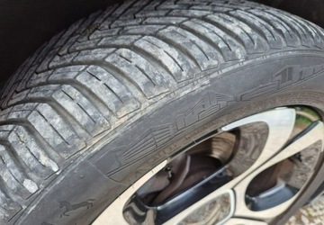 Citroen C3 III Hatchback 1.2 PureTech 110KM 2019 Citroen C3 Panorama Super wersja 1.2 Benzyna 110KM, zdjęcie 32