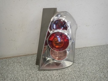 TOYOTA COROLLA VERSO 04-07 LAMPA TYLNA PRAWA