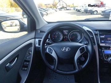Hyundai i30 II Wagon 1.6 CRDi 110KM 2014 Hyundai i30 1.6 CRDI 110KM Navi Kamera Cofania Pierwszy wlasciciel 1.6, zdjęcie 12